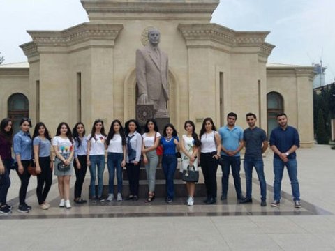 Bilik Fondu gənclərin “Şöhrət” muzeyinə ekskursiyasını təşkil edib  