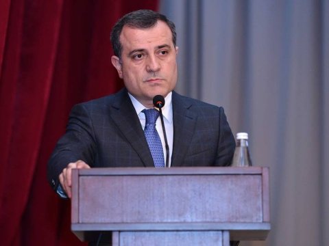 Təhsil naziri müəllimlərin işə qəbulu və yerdəyişməsi barədə əmr imzalayıb