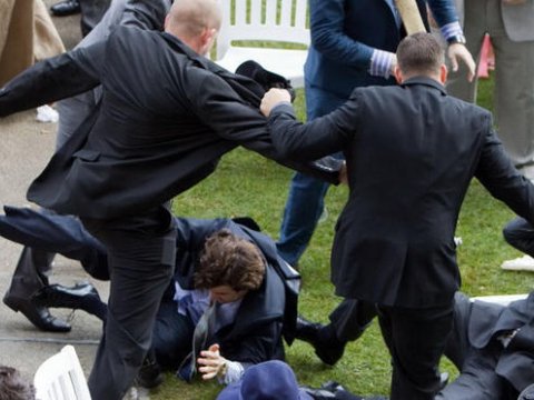 Təhsil Şöbəsi məktəb direktorunun döyülməsini təsdiqlədi: 