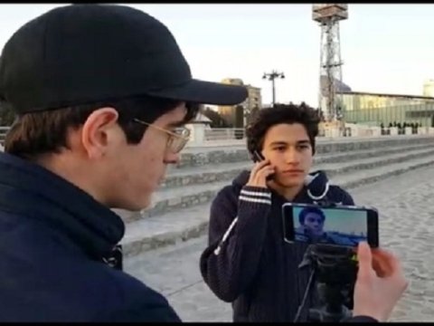 Orta məktəb şagirdi abituriyent intiharını filmə aldı - video