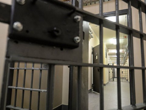 Təcavüzkar müəllim intihar etdi  