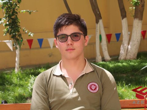 “Bu türk liseyində dərslər yüksək səviyyədə keçirilir” – “700 ballıq”  abituriyent 