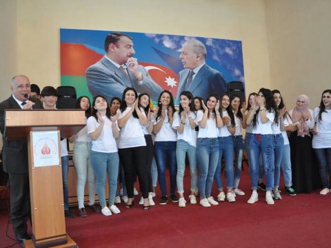 LDU-da AXC-nin 100 illik yubileyi  ingilis dilində qeyd olunub - FOTOLAR