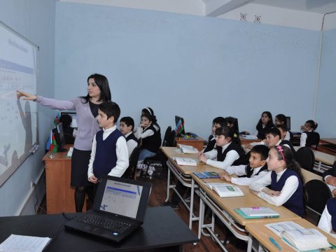 Dövlət məktəblərində təhsil proqramları pullu olacaqmı?  