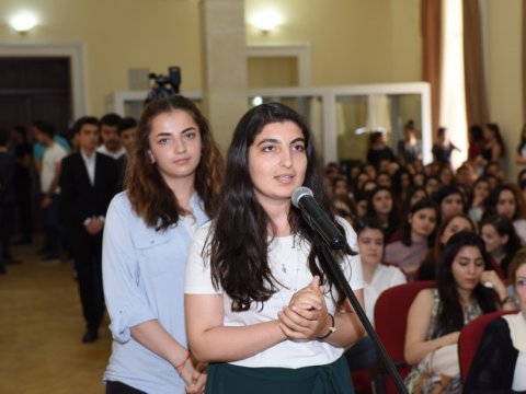 Azərbaycan Dillər Universitetinin tələbələri beş məcburi köçkün məktəbində pedaqoji təcrübə keçiblər