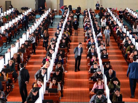 Müəllimlərin yerdəyişməsinə çıxarılan vakant yerlərin sayı açıqlandı