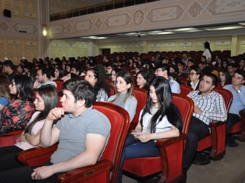 Dövlət İmtahan Mərkəzi BDU-da təqdimat keçirib    