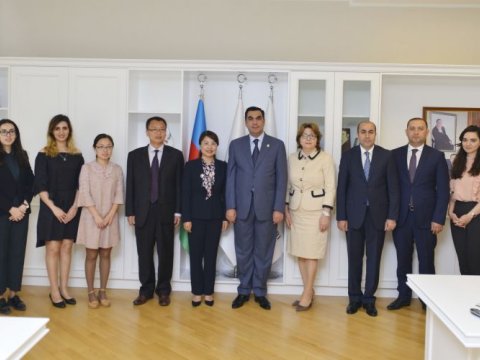 Bakı Ali Neft Məktəbi Çin Neft Universitetilə əməkdaşlıq edəcək     