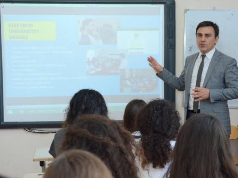 UNEC təmsilçiləri iki yüzdən çox məktəbə səfər ediblər
