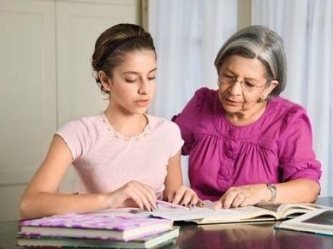 “Hər kəsə “müəllim” demək, o ifadəni mənasızlaşdırır”- PROBLEM