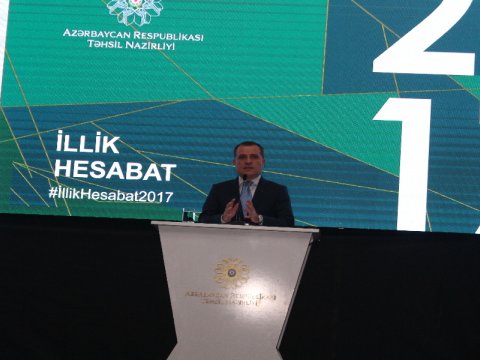 Təhsil Nazirliyi hesabat tədbiri keçirib