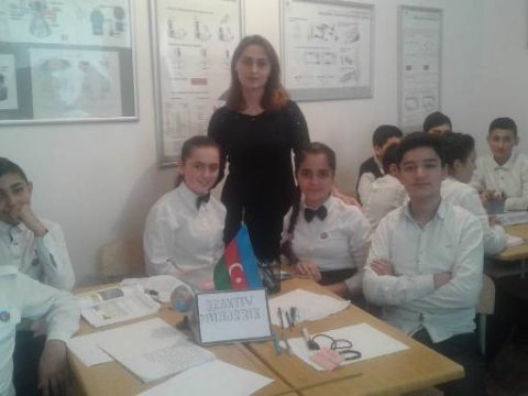 Məcburi köçkün şagirdlər üçün ödənişsiz fizika kursu keçiriləcək