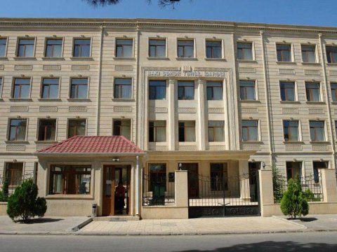 BŞTİ-dən diplom satdığı iddia edilən direktorla bağlı RƏSMİ AÇIQLAMA