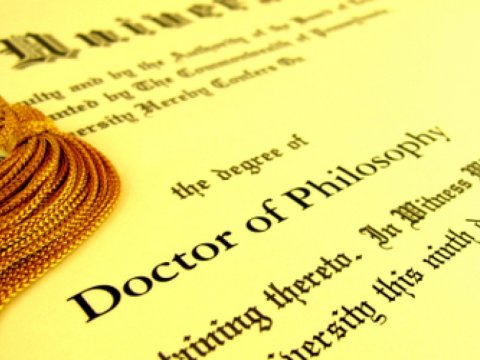 Kolleclərdə elmi dərəcəli işçilərin sayı – 8 elmlər doktoru...  