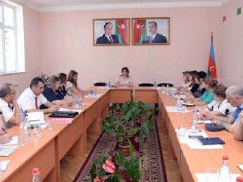 Təhsil işçiləri təlimə cəlb edildi