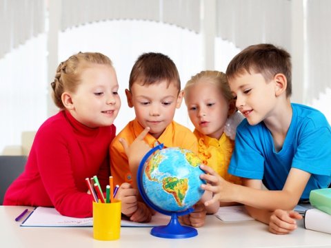 Məktəbli övladlarını xaricdə oxutdurmaq istəyənlər bunlara diqqət etməlidir – Hər ölkənin öz tələbi var