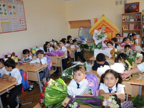 Yeni  tədris ilindən 6 yaşı tamam olan uşaqlar I sinfə müsabiqəsiz qəbul olunacaq - Təhsil Nazirliyi