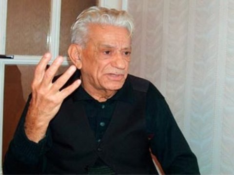 Mübariz Mənsimov  gəmilərindən birinə Bəxtiyar Vahabzadənin adını verdi - FOTO