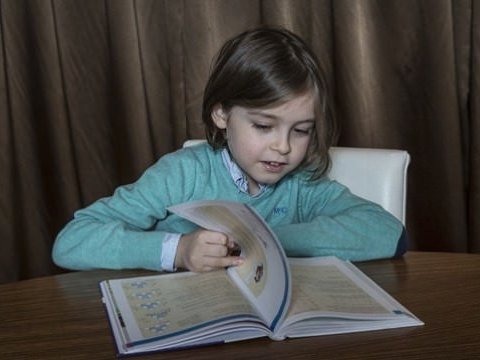 8 yaşlı uşaq universitetə daxil oldu