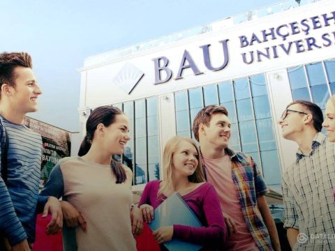 BAU azərbaycanlı abituriyentlərə təqaüd verəcək  