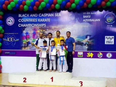 Bakı məktəbliləri karate üzrə beynəlxalq turnirin qalibi olublar - FOTO  