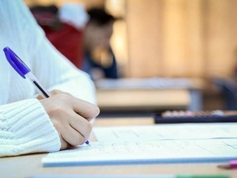 Dövlət qulluğuna qəbul üzrə müsahibənin nəticələri AÇIQLANDI
