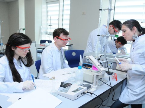 UFAZ-ın yeni laboratoriyaları istifadəyə veriləcək  