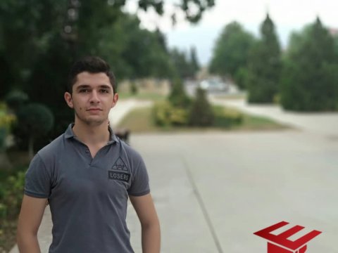 “Əgər valideyn bunu etsə, abituriyent də intihara can atmaz” – 700 bal yığan kənd şagirdi