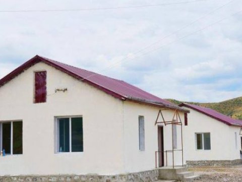 Kəlbəcərdə işləmək istəyən müəllimlər üçün 50 ev tikiləcək - FOTO  