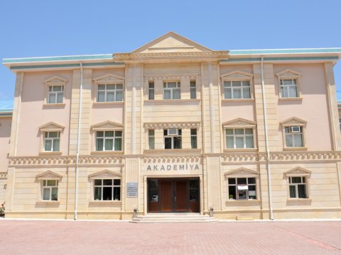 Azərbaycanda akademiyalarda oxumağa maraq niyə azalıb? - BOŞ QALAN PLAN YERLƏRİ