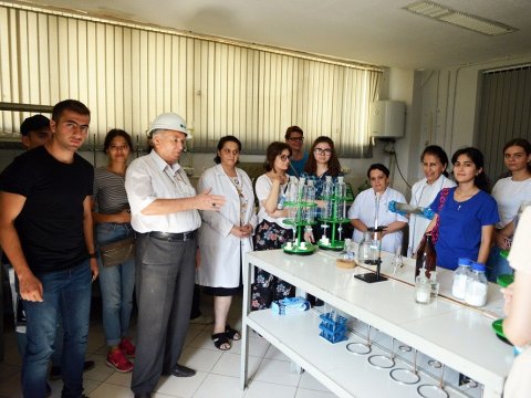 Moskva Dövlət Universitetinin Bakı filialının tələbələri “Ekol Mühəndislik Xidmətləri”ndə təcrübə keçir
