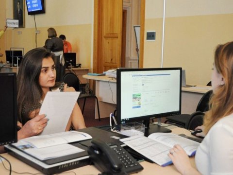 Maliyyə-İqtisad Kollecinə sənəd qəbulu başladı