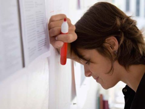 Müəllimləri ən çox narahat edən sualın dəqiq cavabı AzEdu.az-da – Dərs saatı nigaranlığı