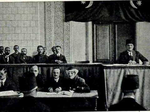 Cümhuriyyət parlamentində “realni” məktəblərin açılmasına etiraz - AXC dövrünün təhsil mənzərəsi