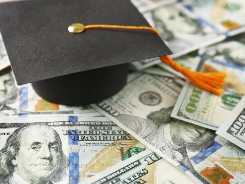 Ən bahalı universitetlər – illiyi 70 min dollar...    