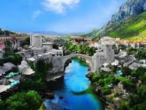 Memarlıq və əczaçılıqın hüquqşünaslıqdan bahalı olduğu universitetlər – Bosniya təhsilinin özəllikləri