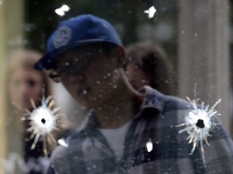 ABŞ-da şagirdlər arasında atışma: Yaralılar var