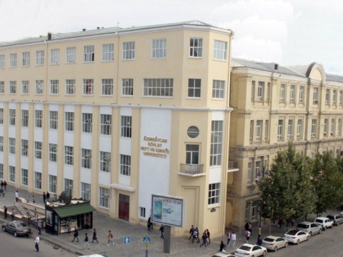 Bu il ADNSU-nun bakalavriat pilləsini 50-dək əcnəbi tələbə bitirib  