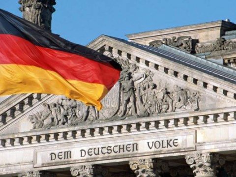 Almaniyada imtahansız təhsil almağın yolları – Ödənişsiz xidmətlər və pul qazanmaq şansları