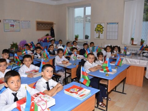 Yeni tədris ilində orta məktəblərdə keçiriləcək ilk dərslərin mövzuları açıqlandı