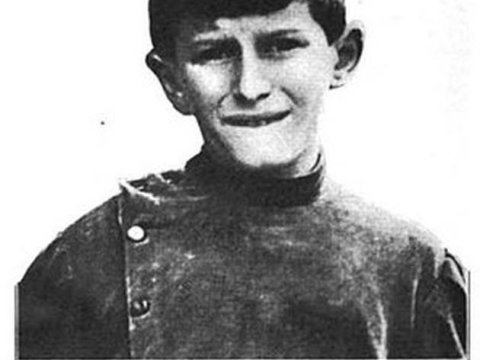 Tarixin ən ağıllı insanı niyə dilənçi kimi öldü? – Elm tarixi