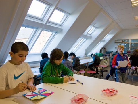 Dünya ölkələrində dərslər nə vaxtdan başlanır? – Məktəblərin apreldə, fevralda açıldığı dövlətlər