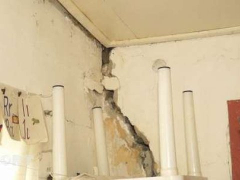 Lerikdə baş verən güclü zəlzələdən sonra bəzi məktəblər qəzalı vəziyyətə düşüb - Təhsil şöbəsinin müdiri