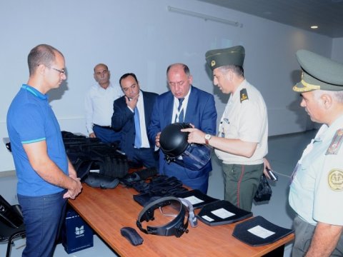 AMEA “YT Park”da da zirehli jiletlərin və aksesuarların təqdimatı keçirilib