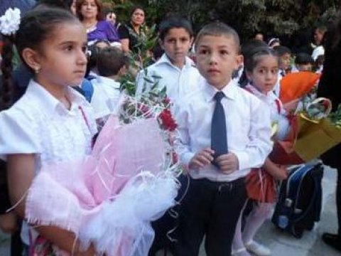 Alimdən 15 sentyabr çağırışı: Pulu çölə atmayın!