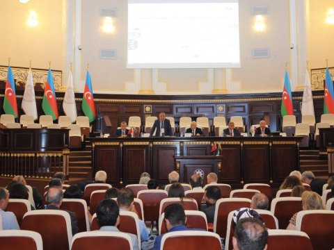 Bakıda beynəlxalq elmi konfransı keçirilir - FOTO