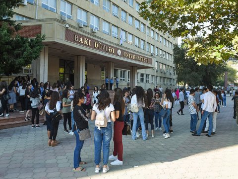 Bu il qəbul imtahanlarında 500-dən yuxarı bal toplayan 1982 nəfər BDU-nu seçib