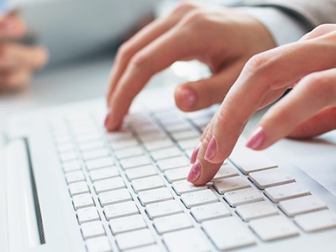 İnternetdən anlayışı olmayan valideynlərdən uşaqlarına zərbə - \