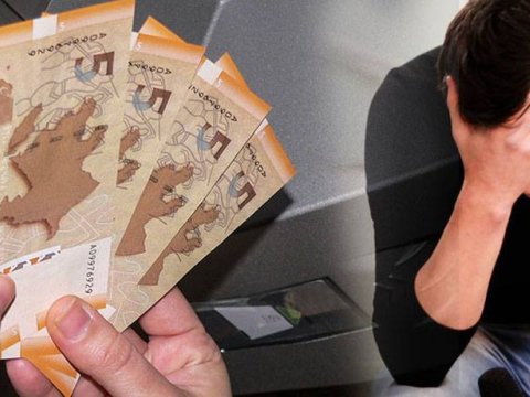 Yüksək təhsil haqqının tələbələrə vurduğu zərbə -Ekspert çıxış yolunu göstərir