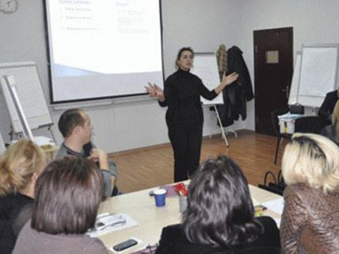 Azərbaycandakı azsaylı axşam məktəbləri – tədris qaydaları, əlavə imkanlar, arzulanan attestat